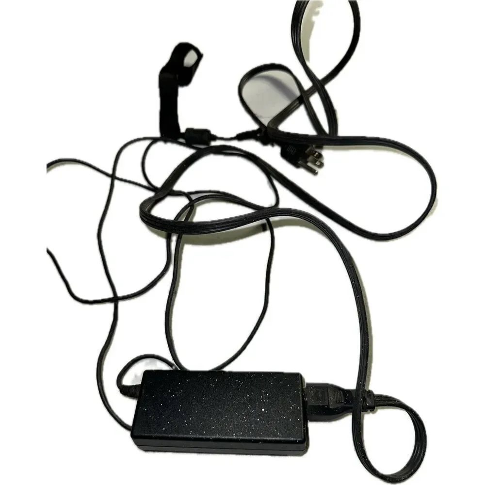 Original Acer Ac Power Adapter - Delta Part # SADP-65KB D‎ 65 Watt Yellow Tip